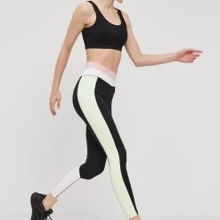 Γυναικεία Nike - Κολάν μαύρο -Nike Εκπτώσεις unnamed file 18